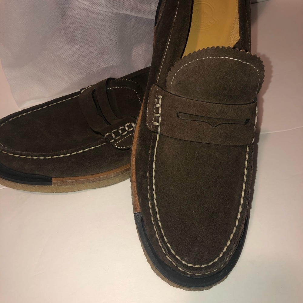 New Men’s Moncler suede shoes